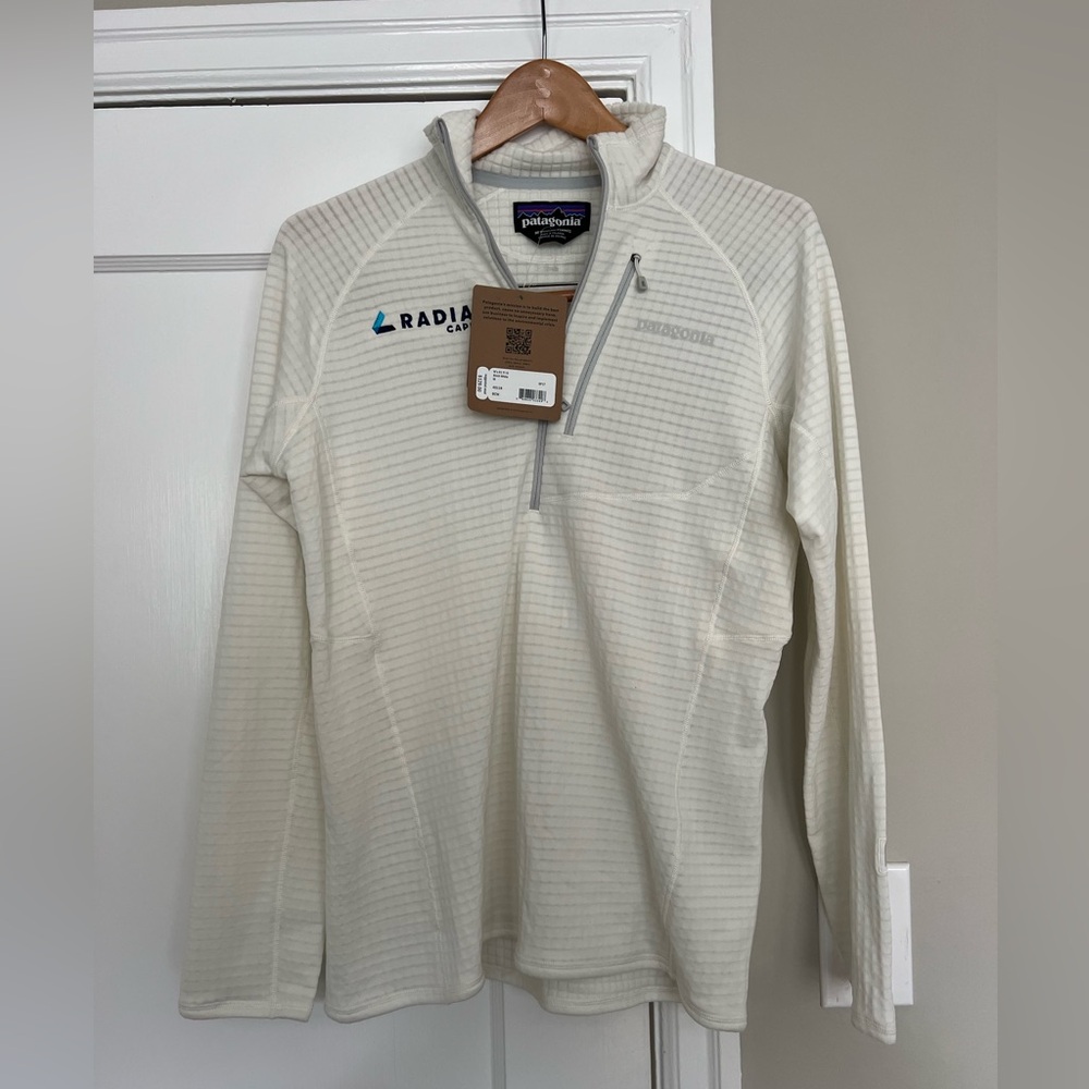 Women’s Patagonia R1 Pullover Fleece white